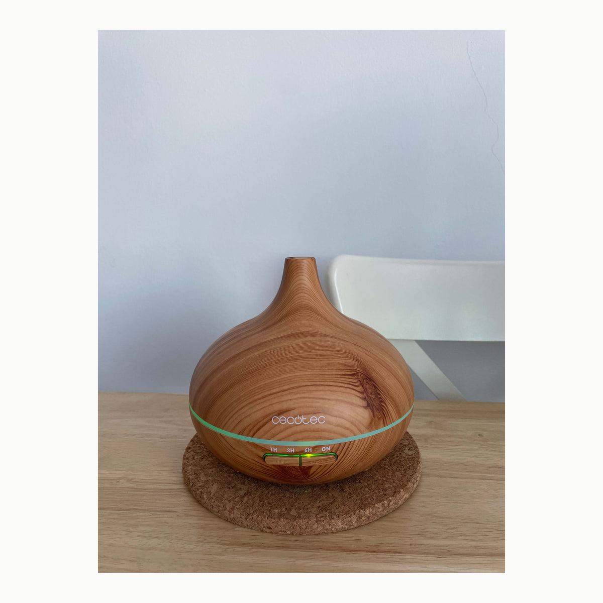 Cecotec Humidificador Ultrasónico y Difusor de Aromas con