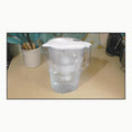 Amazon Basics Jarra de filtrado de agua \(2,3 L\) - Negro