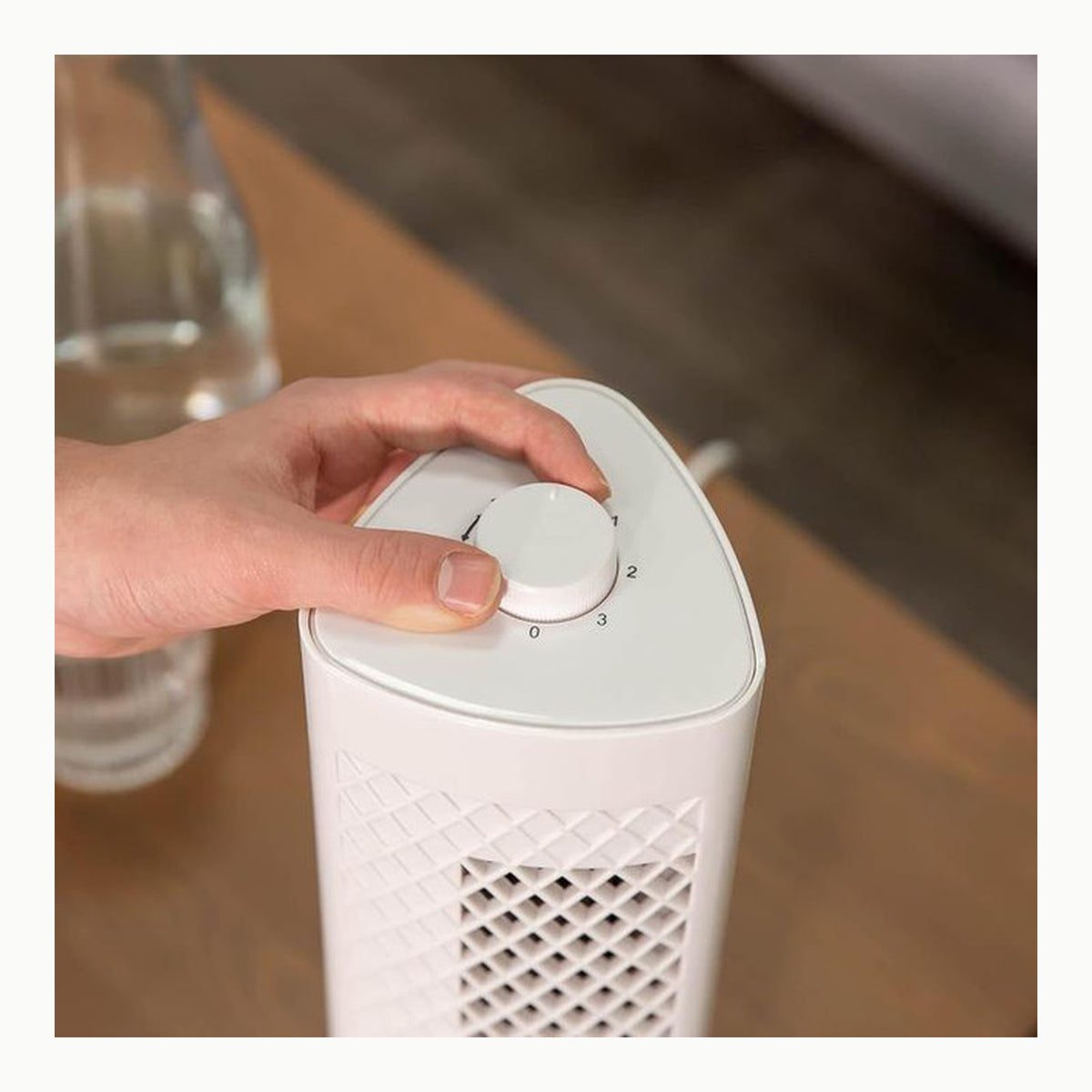 Russell Hobbs Rhtf1321 Mini Ventilateur Tour Portable Léger De 33