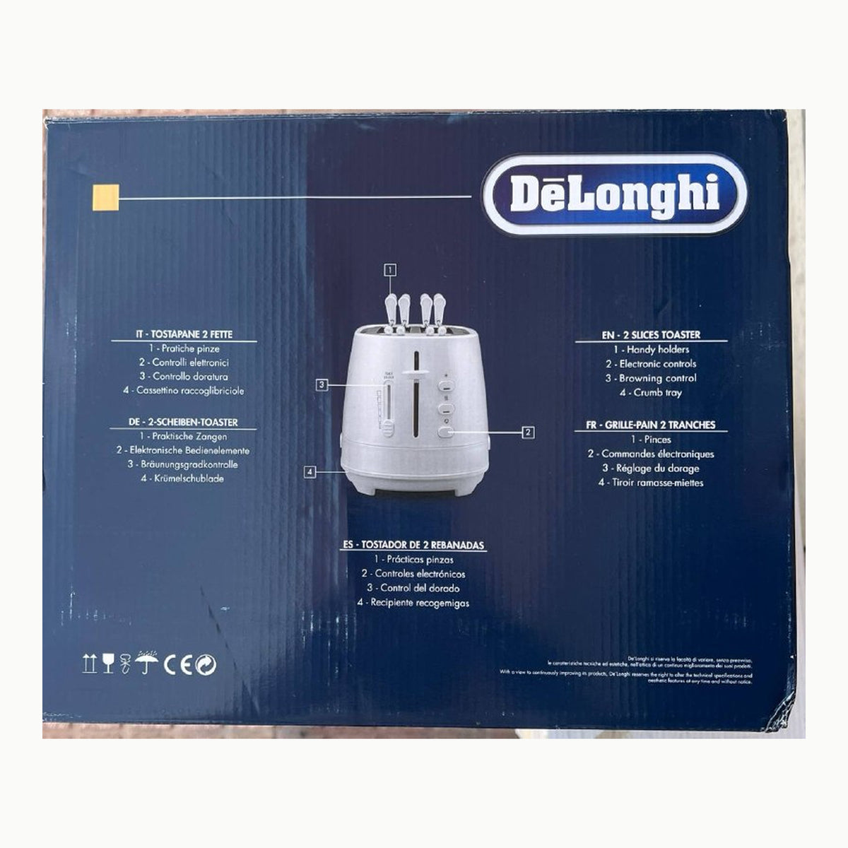 De'Longhi CTLAP2203.BK Tostapane con Pinze, Controllo Progressivo
