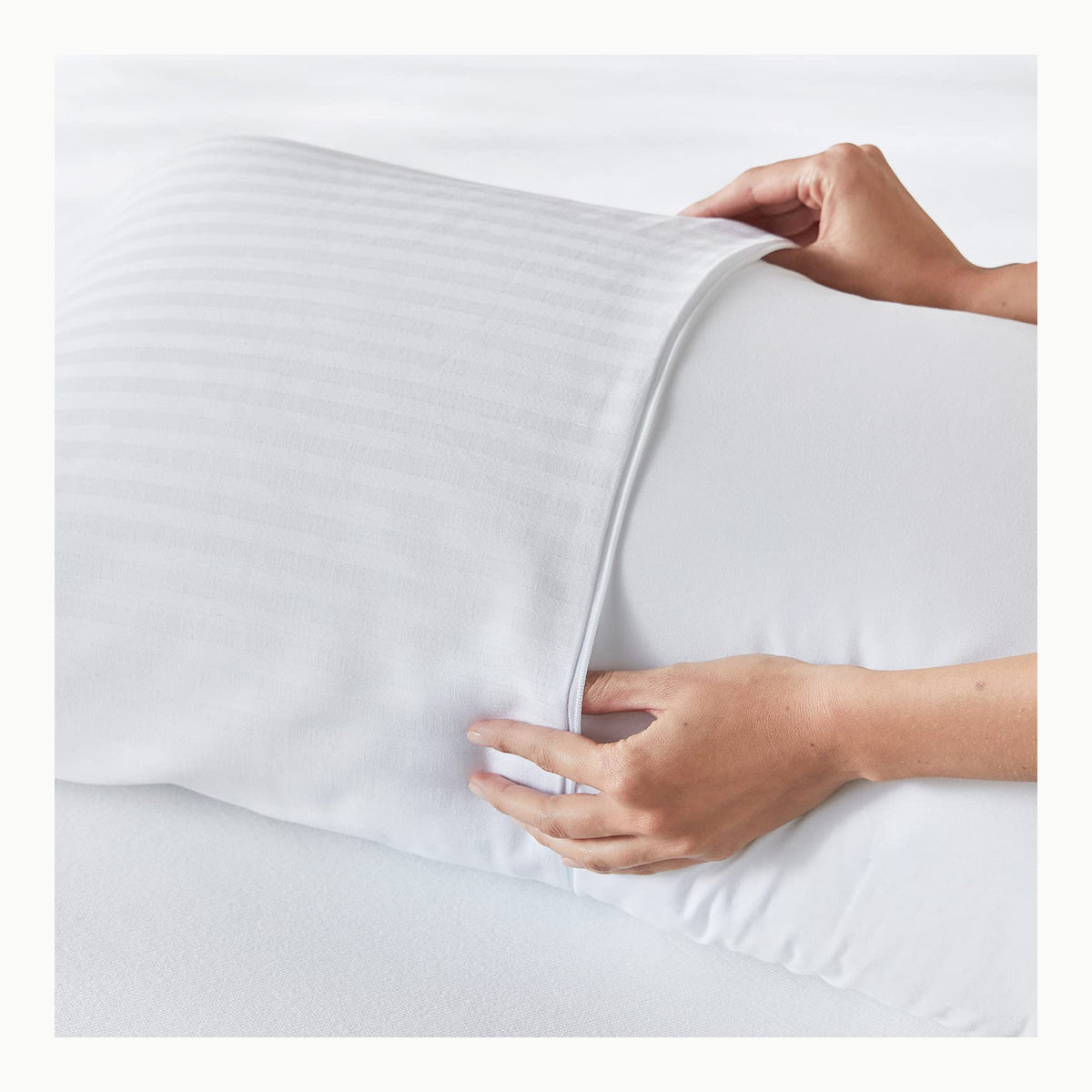 Taie doreiller imperméable Pikolin Home -Taie doreiller en tissu